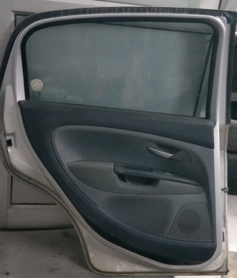 Buy New and Used Car Spare Parts