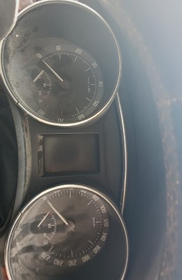 Buy New and Used Car Spare Parts