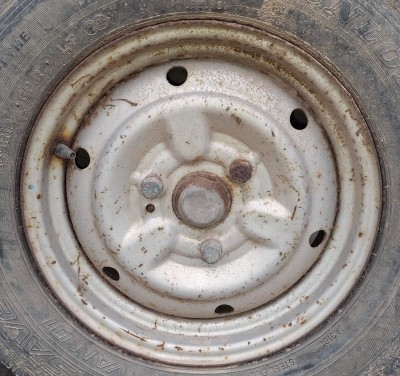 Buy New and Used Car Spare Parts