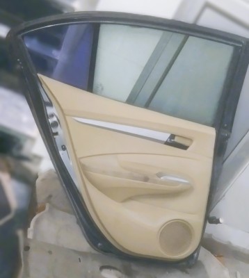 Buy New and Used Car Spare Parts