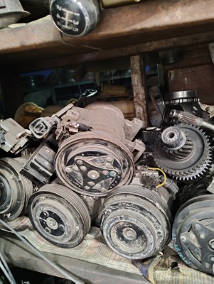 Buy New and Used Car Spare Parts