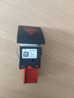 Buy New and Used Car Spare Parts