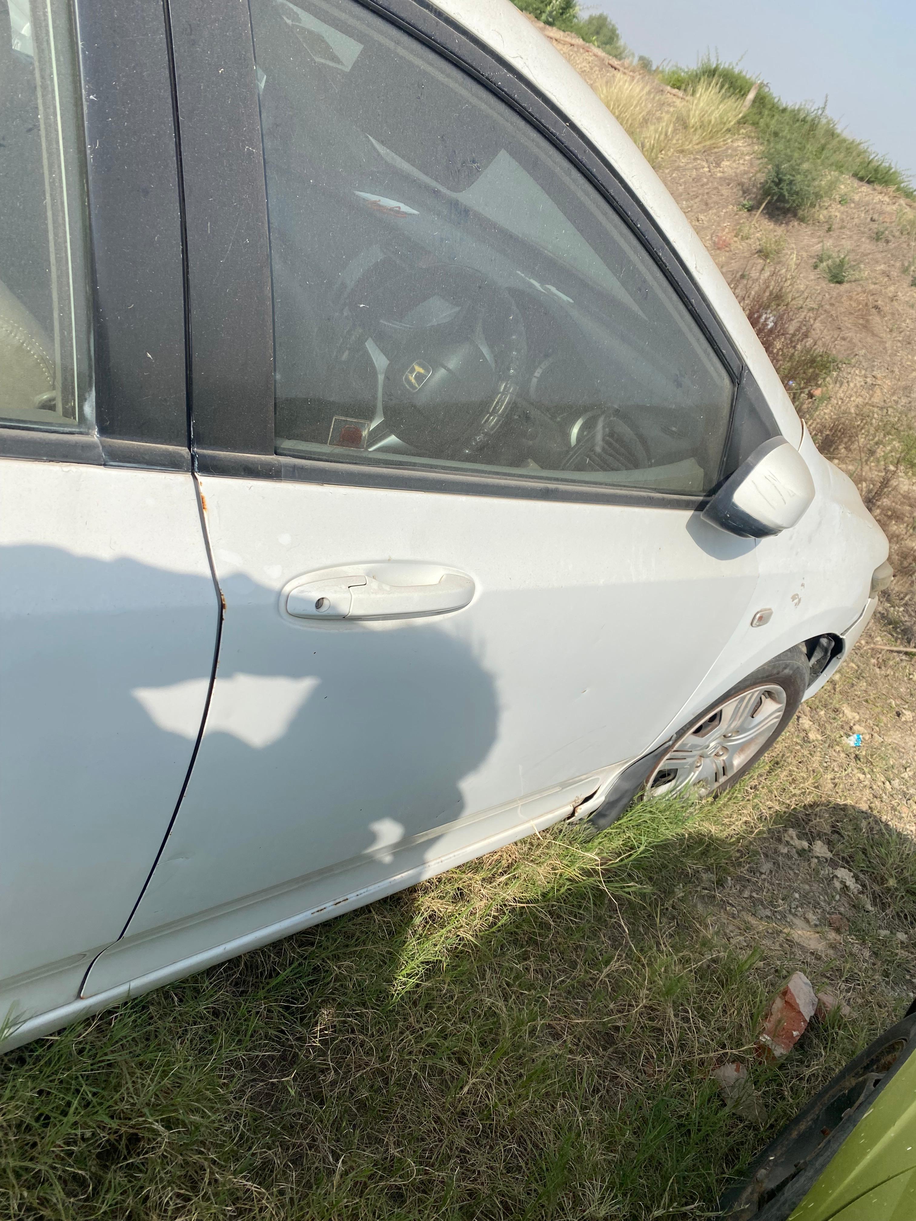 Buy New and Used Car Spare Parts