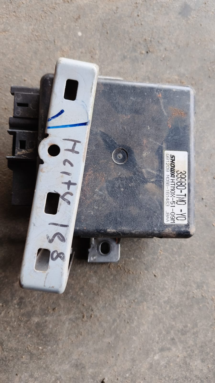 Buy New and Used Car Spare Parts