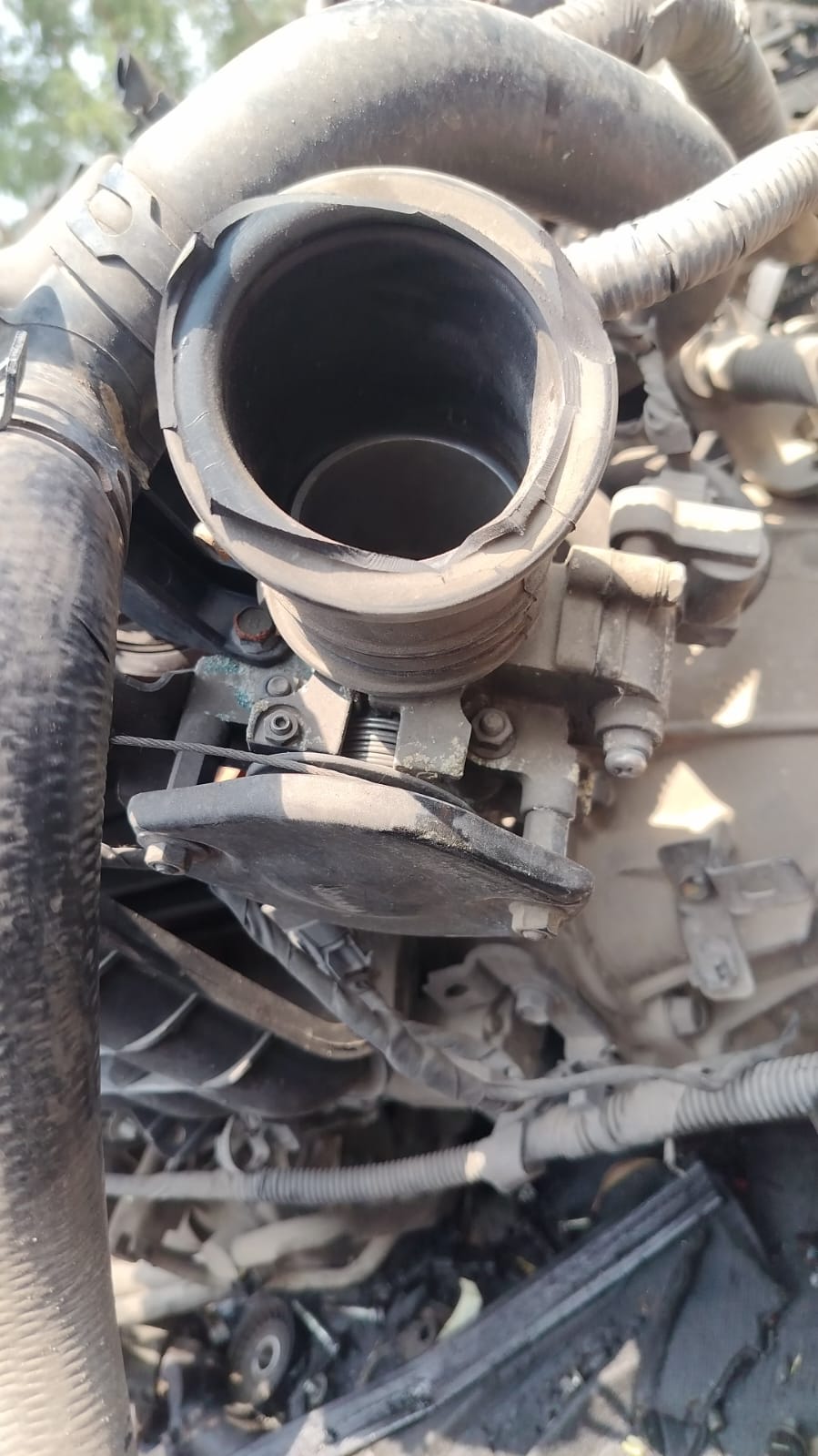 Buy New and Used Car Spare Parts