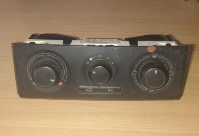 FRESH AIR AND HEATER CONTROLS