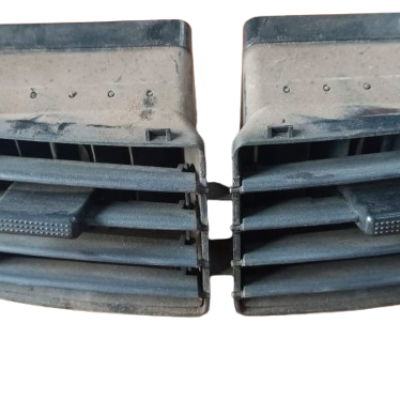 CENTER AC VENTS